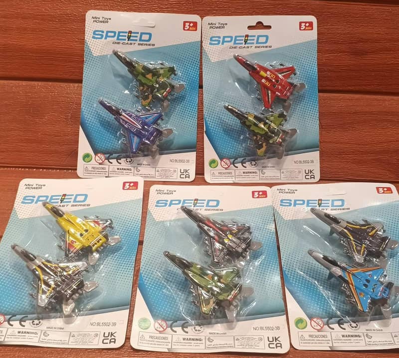 black divider 4