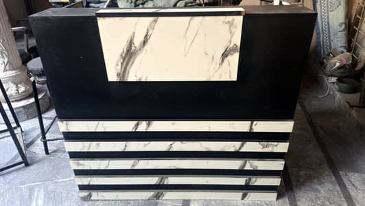 2 Tables 1 Reception counter 1 side table only 5 to 6 months used