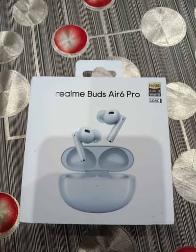 Realme Buds Air 6 Pro – White Edition