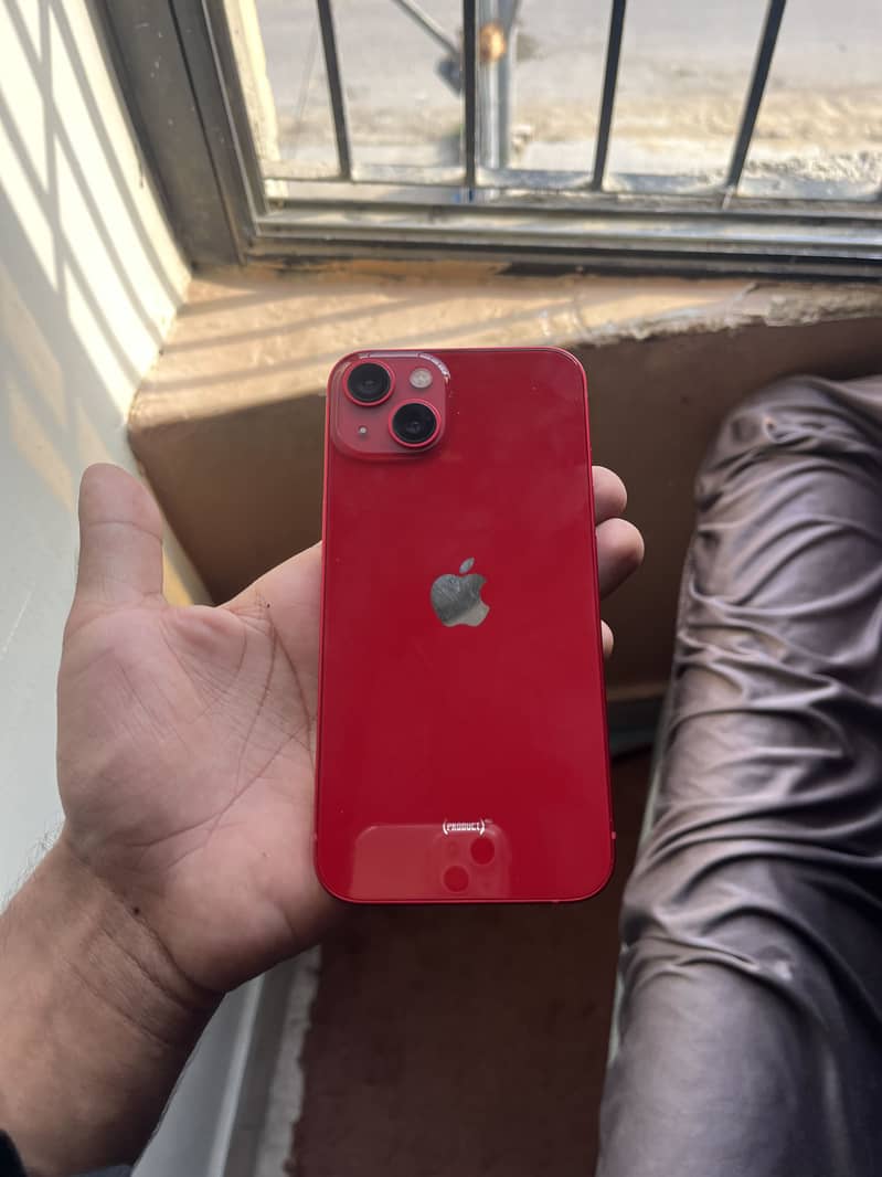Apple iPhone 13 2