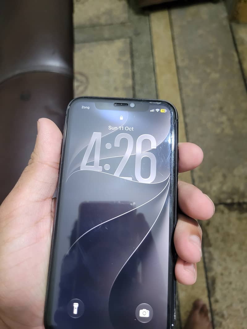 Apple iPhone 11 2