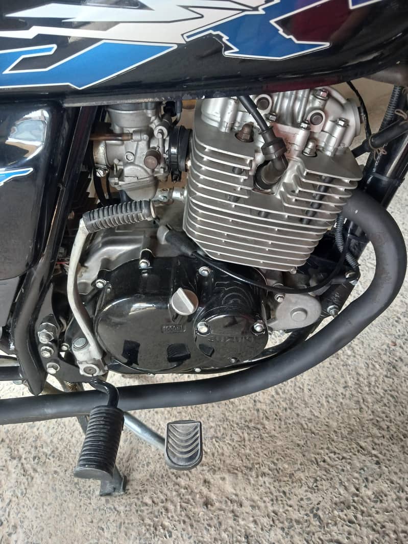suzuki 4