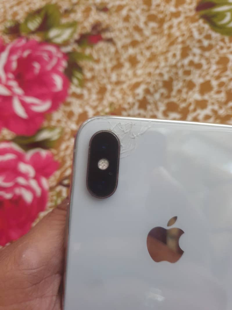 Apple iPhone X PTA official 6