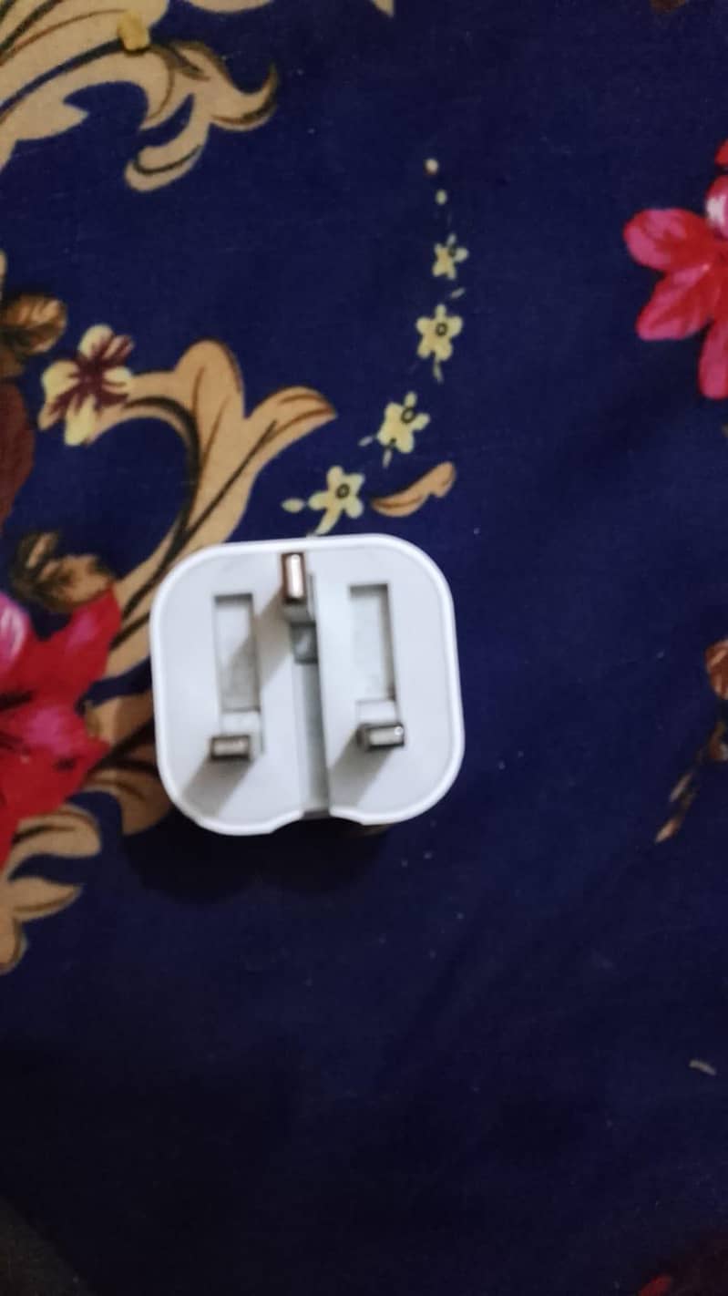 iphone adapter 2