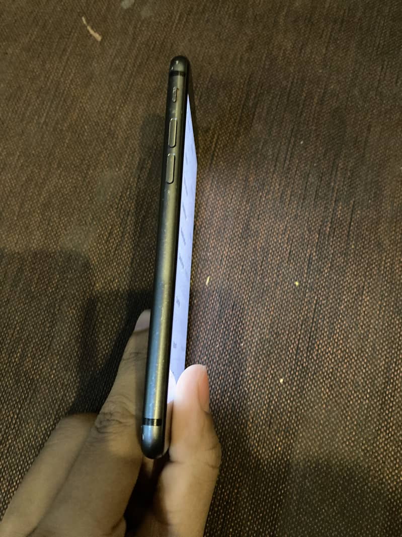 Apple iPhone 8 2