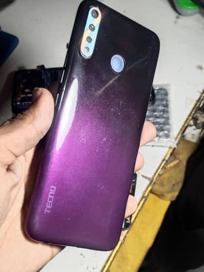 Tecno Spark 4