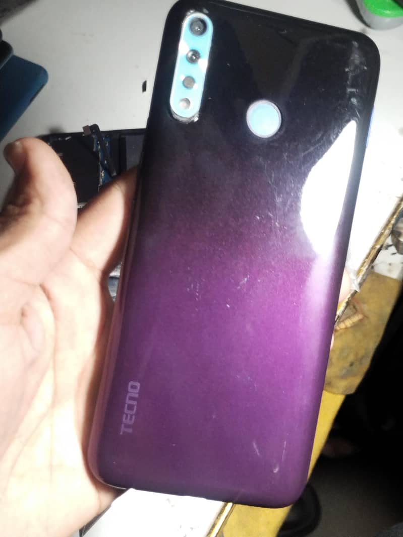 Tecno Spark 4 1