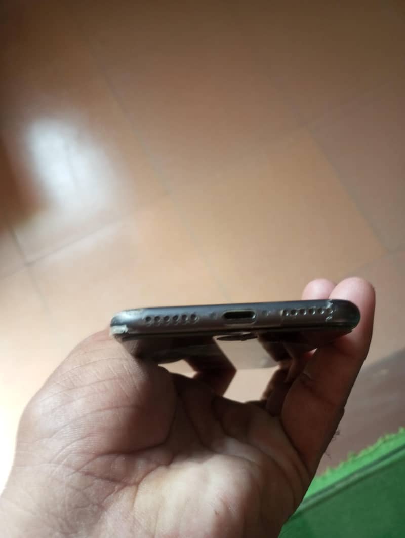 Apple iPhone 8 7