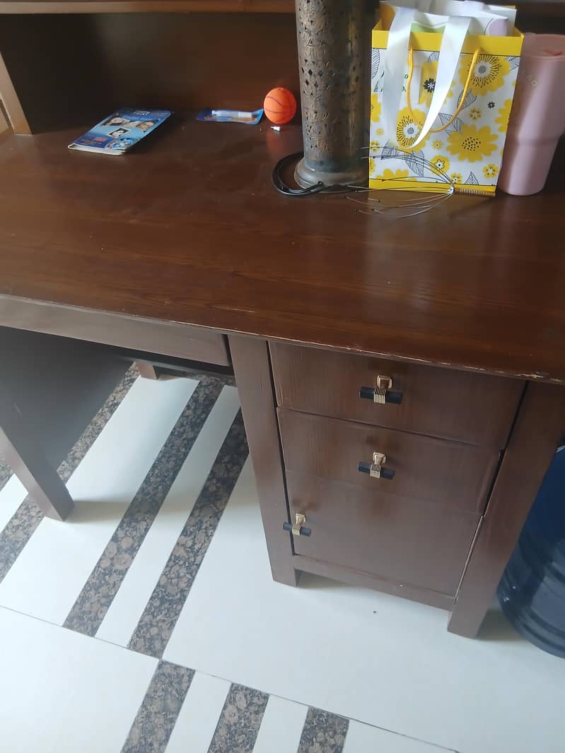 Wooden Study Table 3