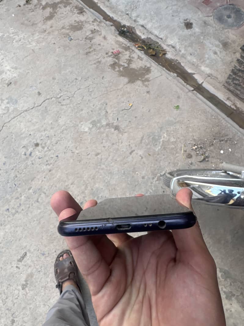 OPPO A3s 2