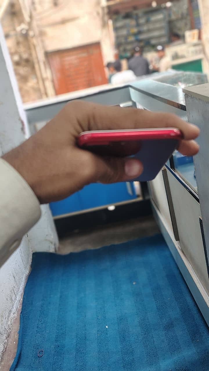 Apple iPhone 7 Plus 3