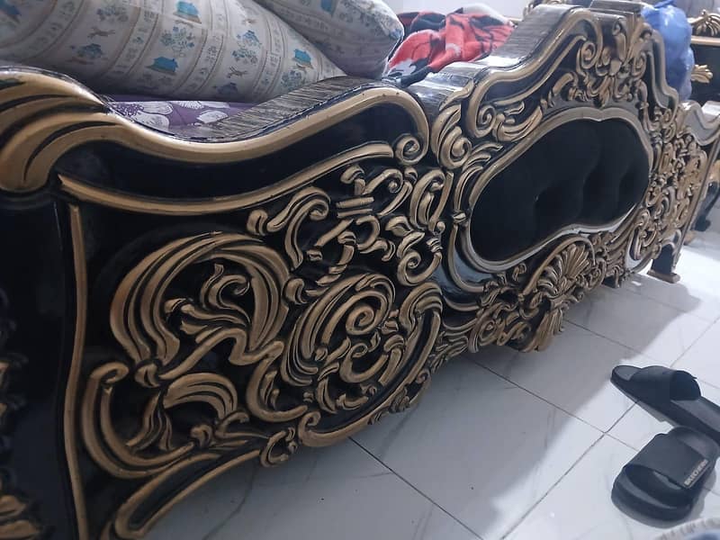 Bed SightTables Dressing 1