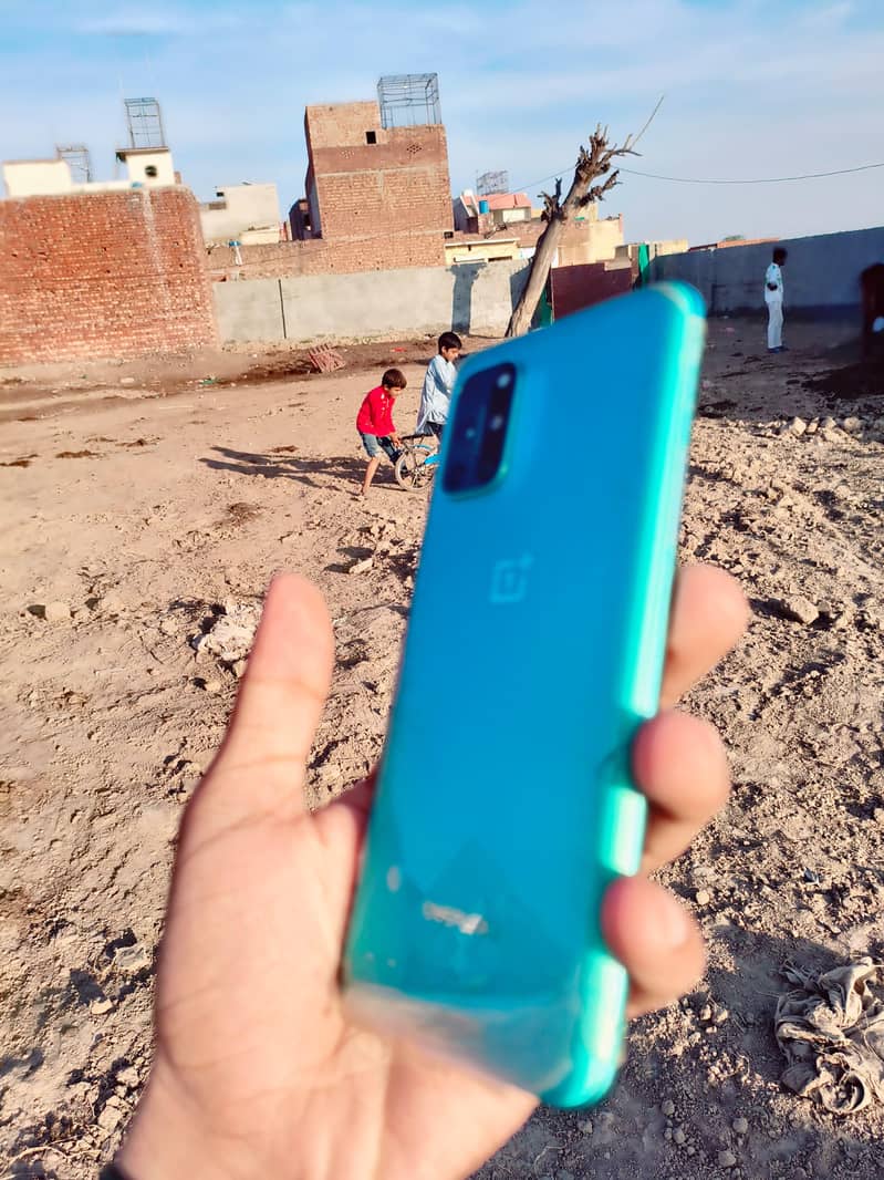 One Plus 8T 6