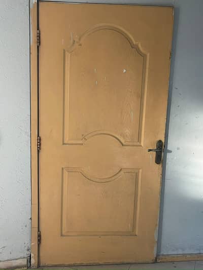 WOODEN DOOR DOR SALE