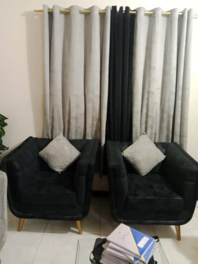 7 seater sofa and 4 piece cutain