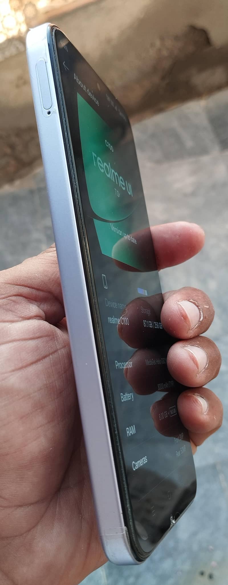Realme C100 4