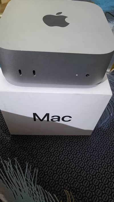 Apple Mac Mini M4 (16GB RAM / 512GB SSD) - Open Box Like New