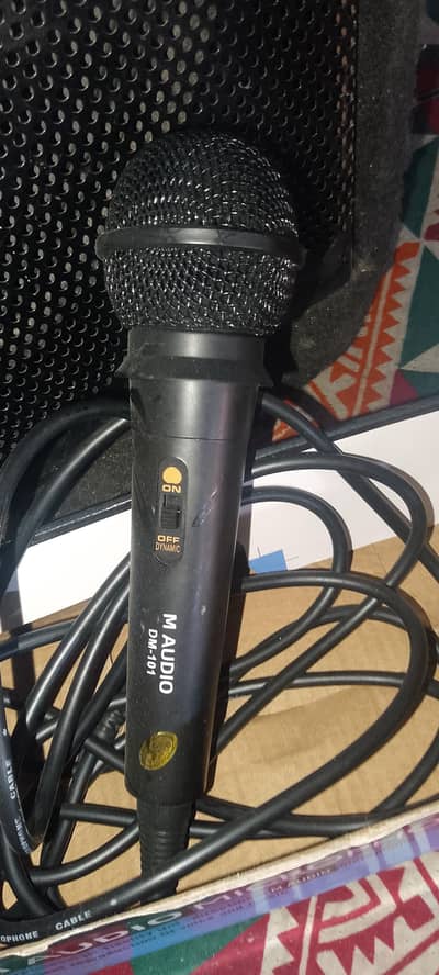Bluetooth speaker with mic for sale