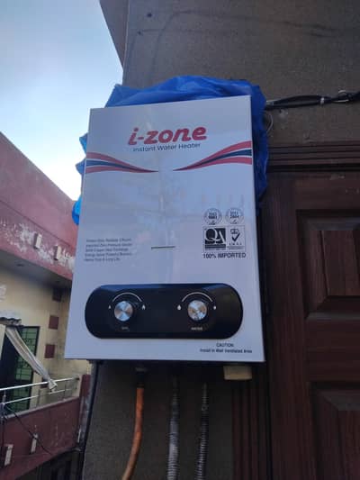 I-Zone Imported Instant Gas Geyser  Almost New Condition with warranty