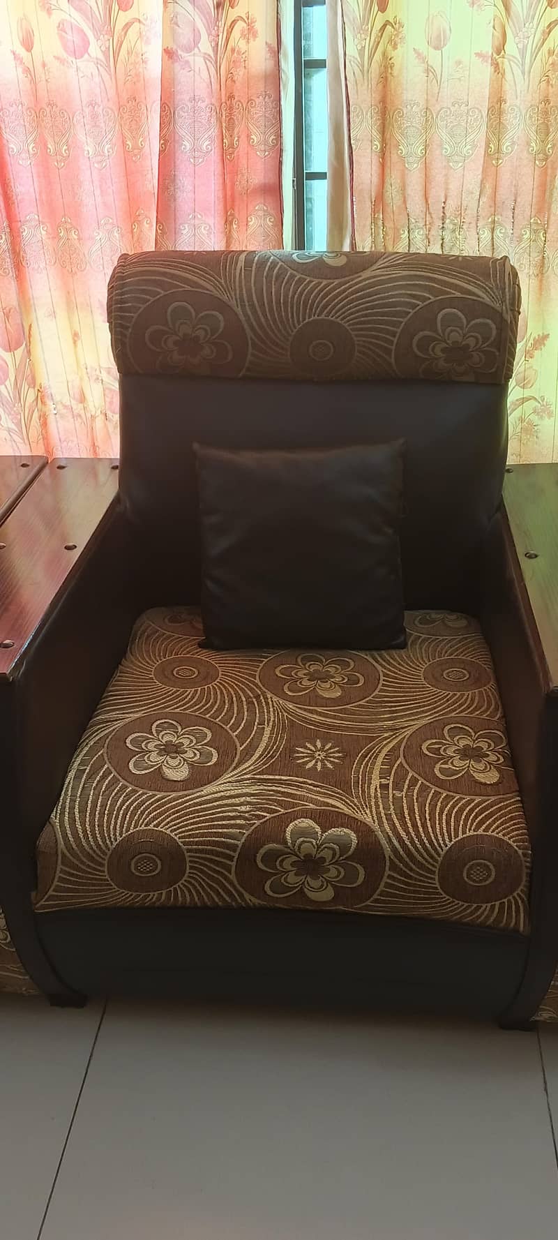 sofa set seven seater 9