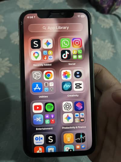 Apple iPhone 11