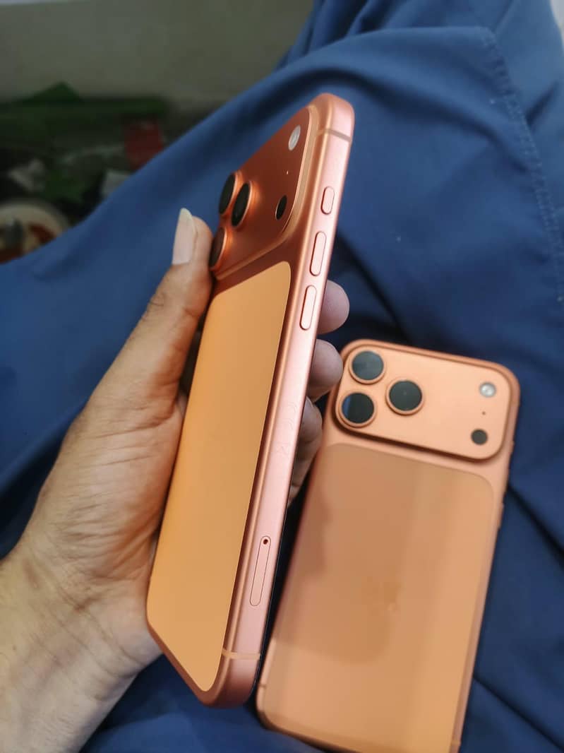 Apple iPhone 17 Pro Max 2