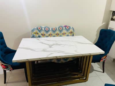 dinning table