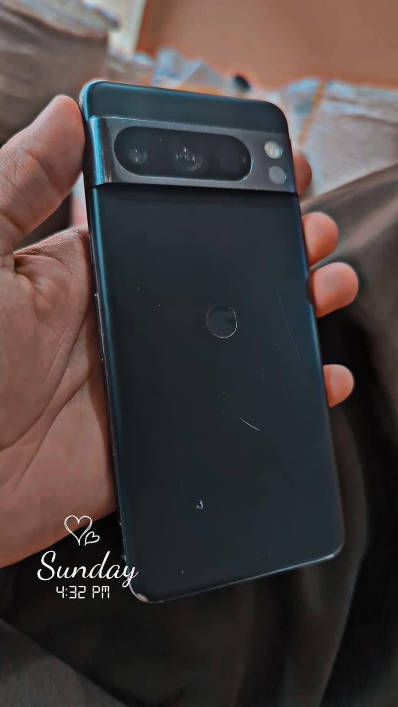 Google Pixel 8 Pro 6