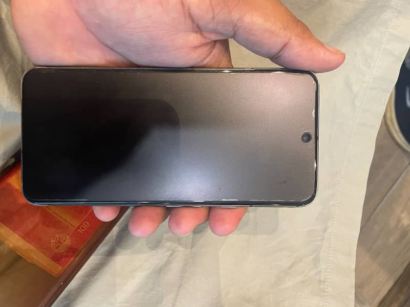 Google Pixel 8 3