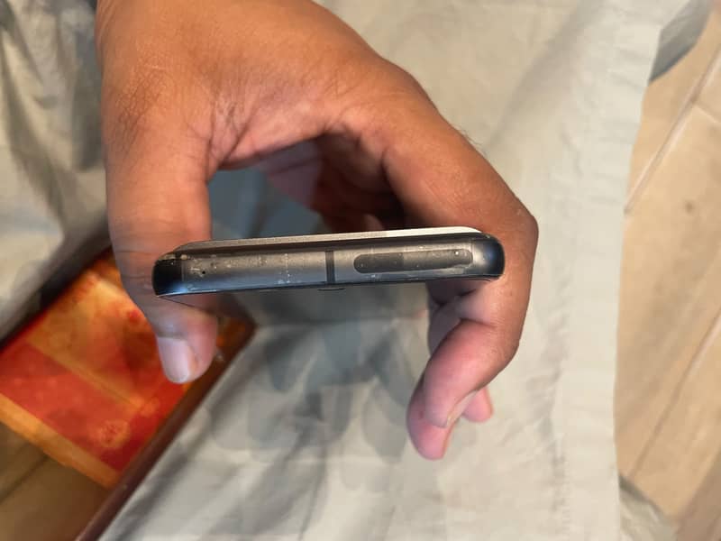 Google Pixel 8 5