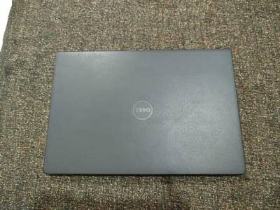 Dell laptop for sale original charger 3.5 hours battery backup