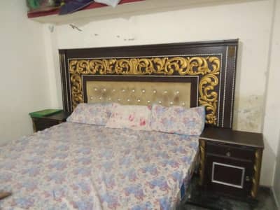 Double bed for a sale without mattress