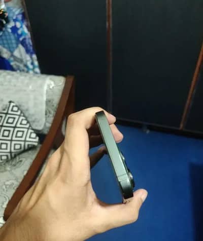 Apple iPhone 13 Pro Max  WhatsApp 03053478770