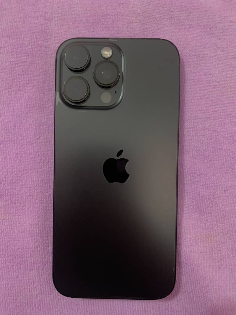 Apple iPhone 16 Pro Max 0