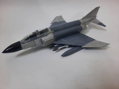 1/72 F-4 Phantom ready model aircraft
