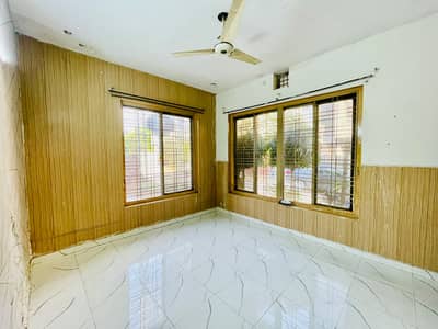 6 Marla 2 Bed Ground Floor For Rent in Ali Park with Gas (0335-5779339)