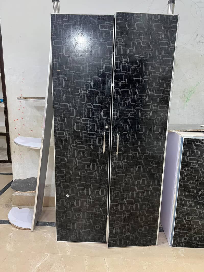 wardrobe 1