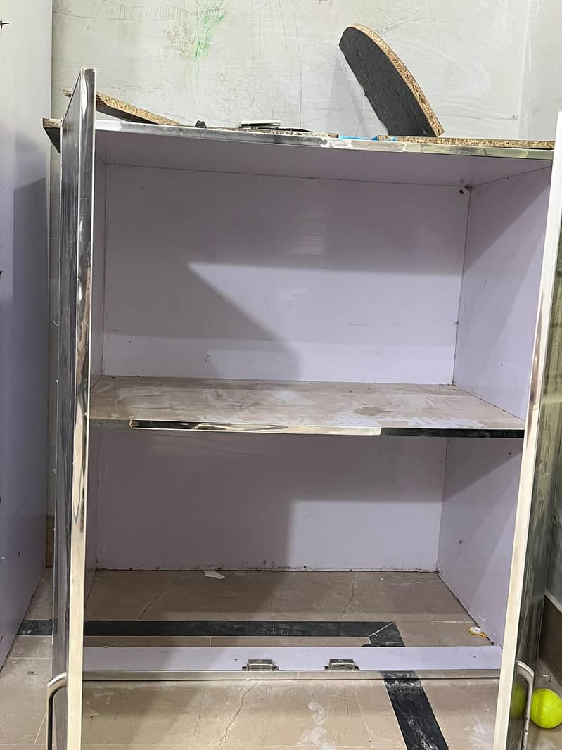 wardrobe 6