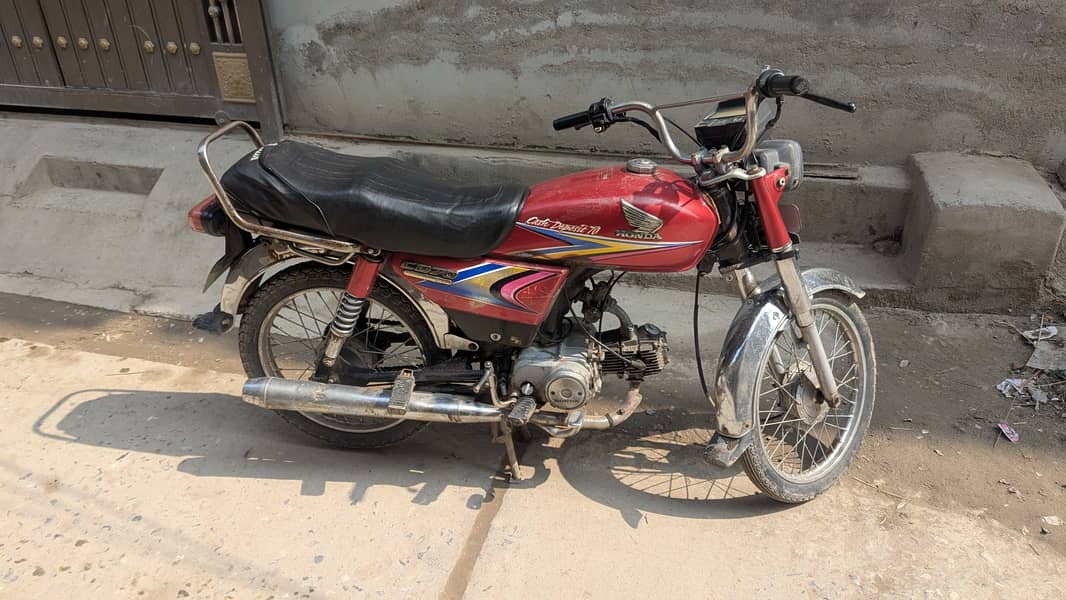 Honda CD 70 2011 0