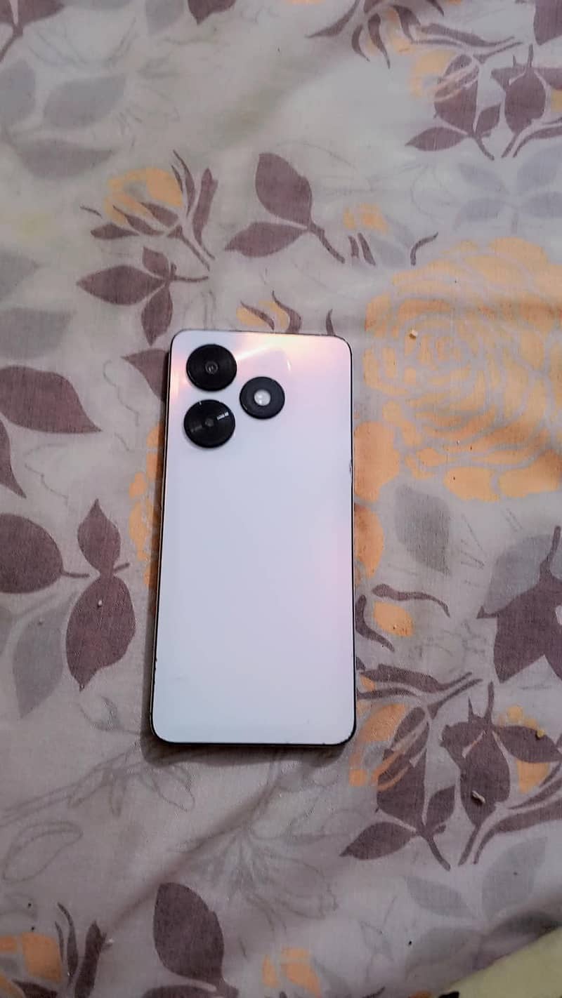 Tecno Spark 20C 4