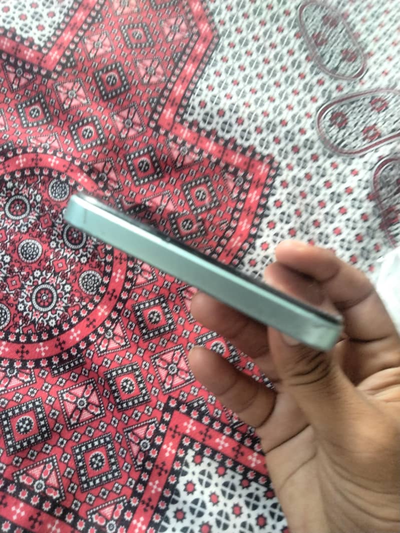 OPPO A57 4