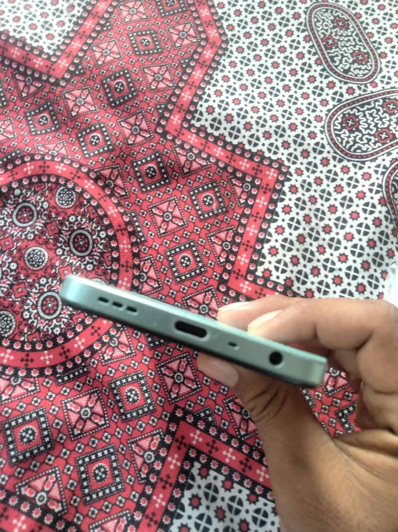 OPPO A57 5