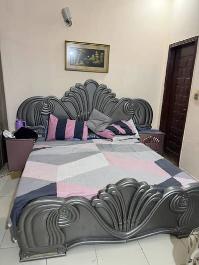 Master Bed with side tables and dressing for salw