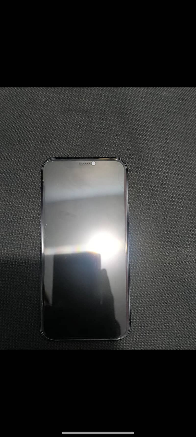 Apple iPhone 12 1