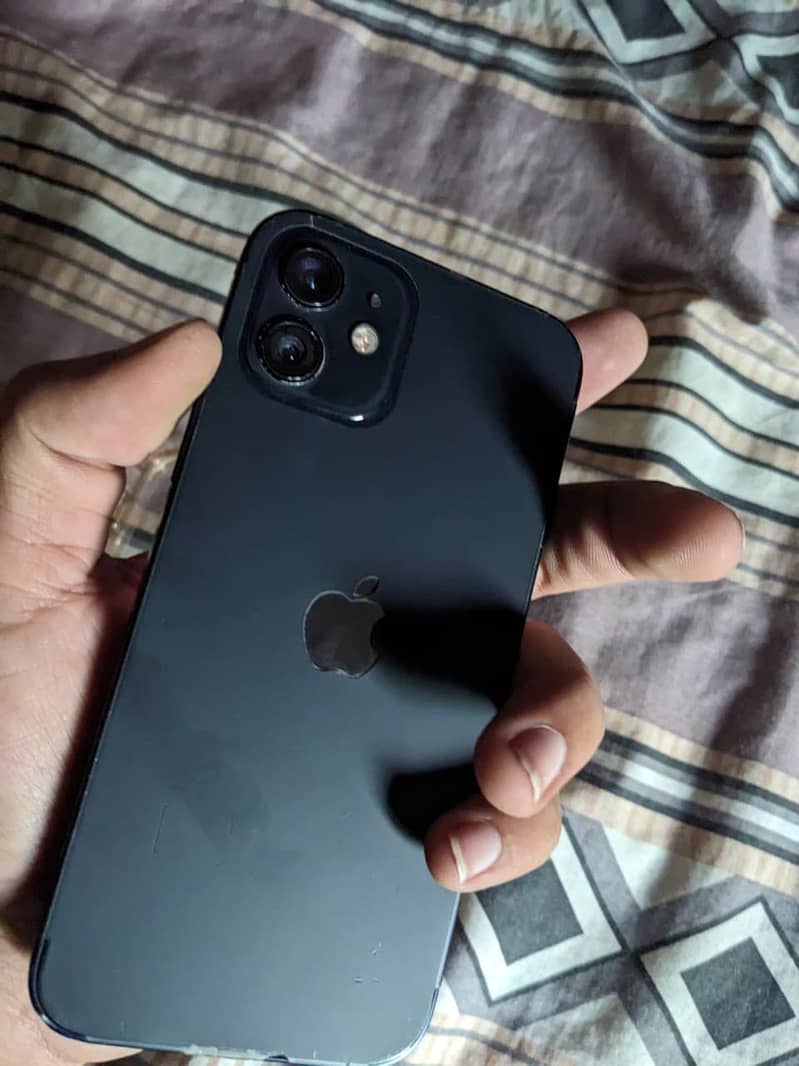 Apple iPhone 12 0