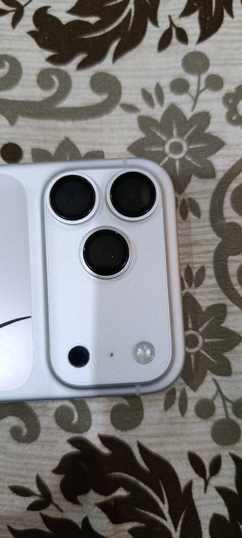 Apple iPhone 17 Pro Max FU 2