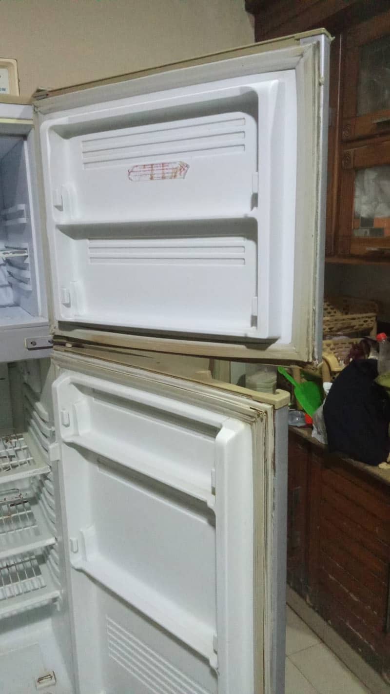 refrigerator 2
