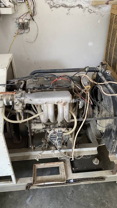 Generator 16 Val engine 15 kv demno motor ( Petrol + Gas)