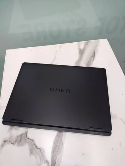 HP Omen 16 | RTX 5070 | Ultra 9 |