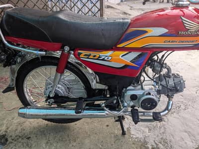 Honda CD 70 2024